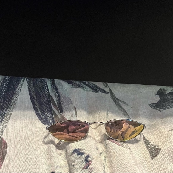 New! Ladies Frames - Picture 4 of 5